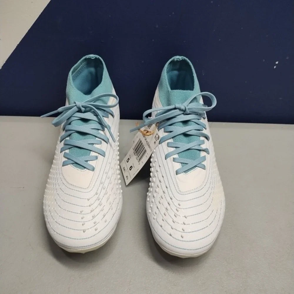 Adidas Predator Accuracy.2 FG Soccer Cleats Men US 5 White Blue Athletic Lace-Up